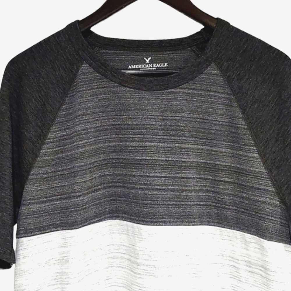 American Eagle Outfitters Large Flex Classic Fit Multi Color Design